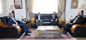 Ticaret Borsası Başkanı Dumandağ, Başkan Şerifoğulları’yla bir araya geldi