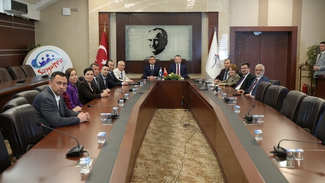 KBÜ, Taşkent Beşeri Bilimler Üniversitesi ile iş birliği protokolü imzaladı
