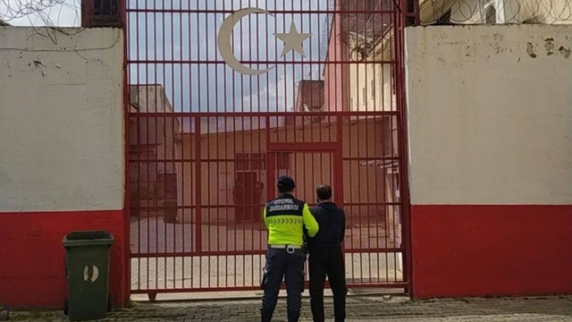 Germencik'te 5 yıl 10 ay hapis cezası bulunan hükümlü yakalandı