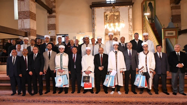 Balıkesir'de "Genç Hatipler Hutbe Okuma Yarışması" bölge finali yapıldı