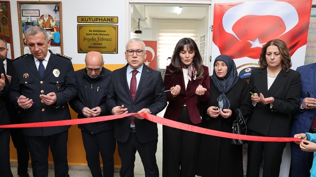 Şehit Polis Memuru Şeyda Yılmaz'ın ismi kütüphaneye verildi