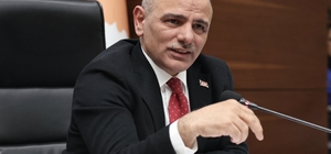 Başkan Söğüt'ten çikolata faturası iddiasına sert tepki "Ya faturayı tersten okudular, ya da bilerek çarpıttılar"