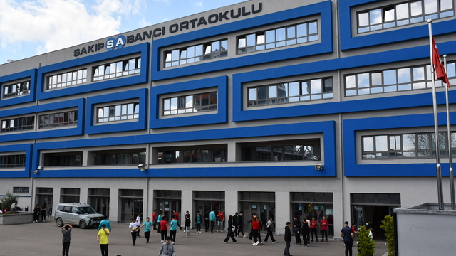 İş insanı Sakıp Sabancı, vefatının 22. yılında Adana'da anıldı