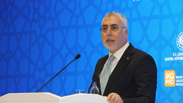 Bakan Işıkhan: AB fonlarıyla 1 milyar avroluk 1200 proje hayata geçirildi