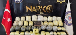 Van’da kamyonda 74 kilo uyuşturucu ele geçirildi: 2 gözaltı