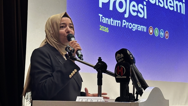 Genel Başkan Yardımcısı Kaya: "85 bin engelli kardeşimiz memur olarak iş hayatında"
AK Parti Genel Başkan Yardımcısı Fatma Betül Sayan Kaya Sakarya'da "Ulaşımda Engelsiz" projesinin tanıtımına katıldı