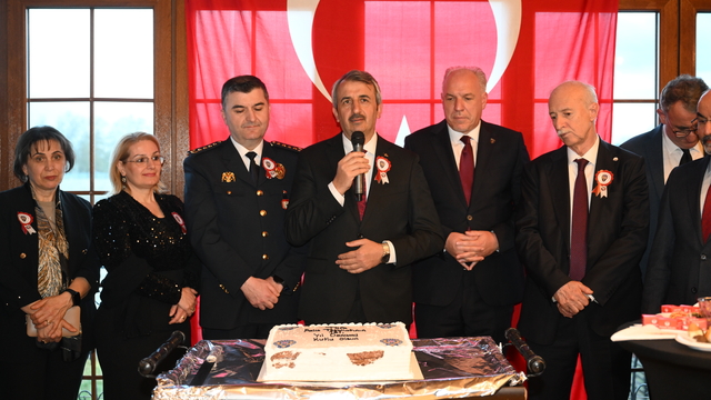 Edirne'de Türk Polis Teşkilatının 181. kuruluş yıl dönümü resepsiyonla kutlandı
