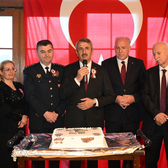 Edirne'de Türk Polis Teşkilatının 181. kuruluş yıl dönümü resepsiyonla kutl...