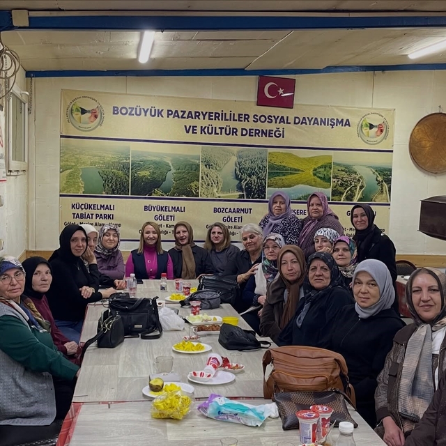 Başkan Tekin: "Kadın dayanışmasıyla Pazaryeri daha güçlü"