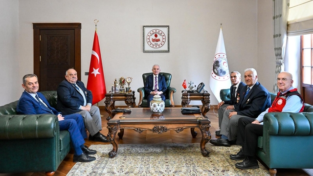 Kırklareli Valisi Turan, Kıbrıs Gazileriyle bir araya geldi