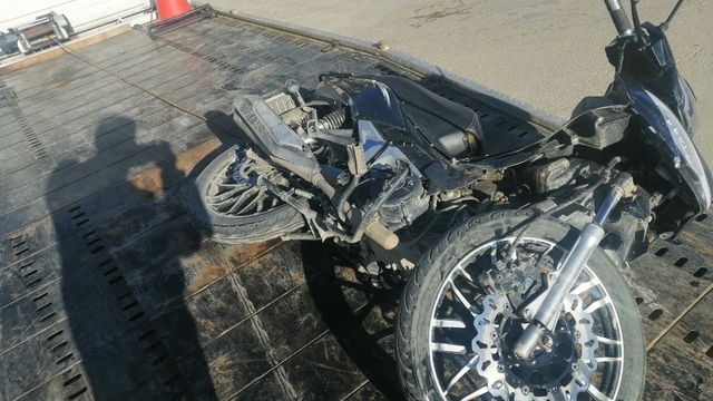 Isparta'da otomobil ile motosikletin çarpıştığı kazada 1 kişi yaralandı