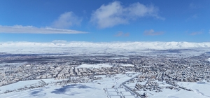 Erzurum ve Ardahan'da kar yağışı