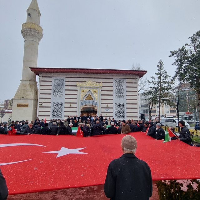 Bayburt'ta İsrail'in Filistin'e yönelik uygulamaları protesto edildi