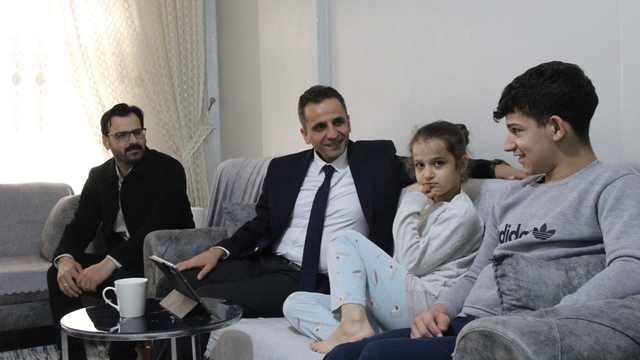 Cizre'de özel öğrencilerin öğrenme yolculuğu evlerinde sürüyor