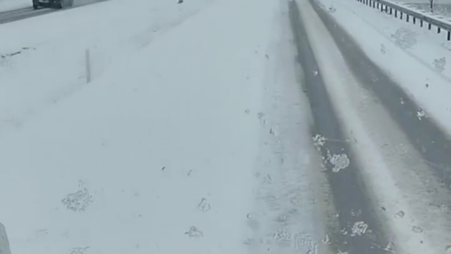 Yozgat'ta karayolları ekipleri kar mesaisinde