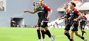 Karşıyaka prestij sınavında