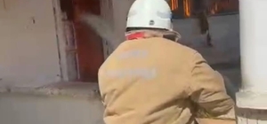 Reyhanlı’da müstakil ev alevlere teslim oldu