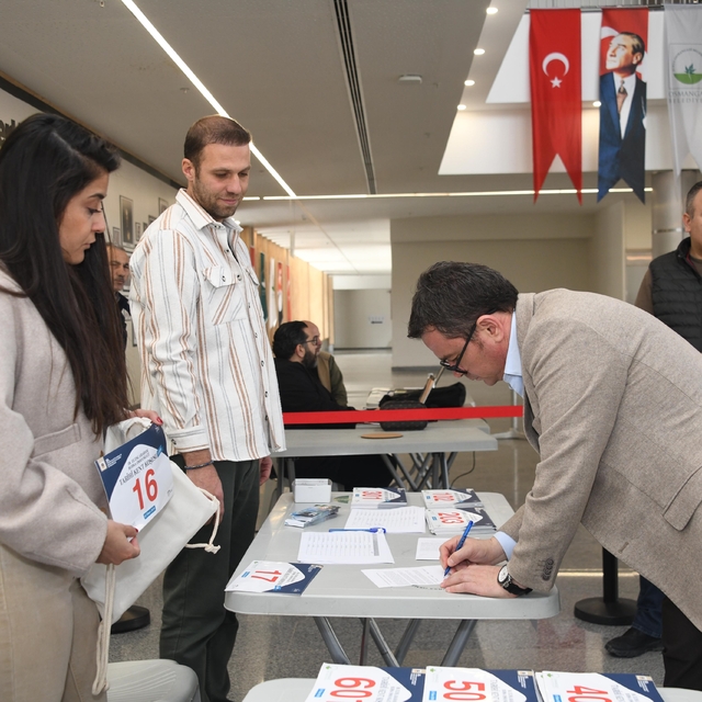 Uluslararası Osmangazi tarihi kent koşusu'nda bin 418 sporcu yarışacak
Tari...