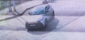 Bursa'da cip ile motosiklet çarpıştı, 2 kişi yaralandı: Kaza anı kamerada