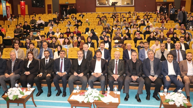 AK Parti Genel Başkan Yardımcısı Şen Hatay'da "İhtisas Akademi" programında konuştu: