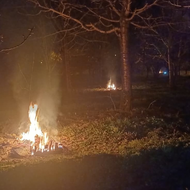 Erzincan'da don nöbeti: Üreticiler sabaha kadar ateş yaktı