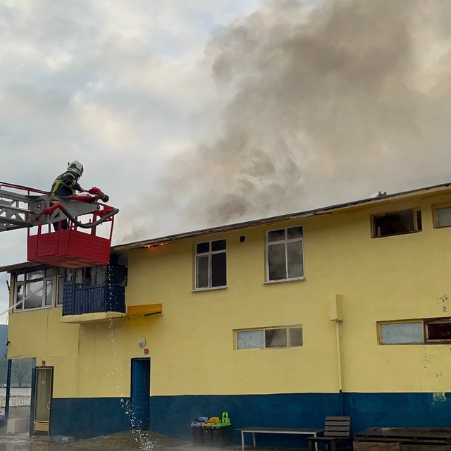 Kastamonu'da tekstil ve filtre malzemeleri üretilen fabrikada yangın
