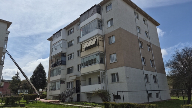 Evinde temizlik yaparken düşen kadına sağlık ekipleri müdahale etti