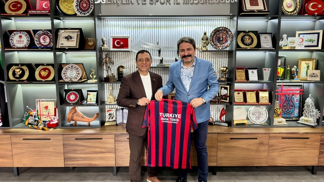 Eskişehir'de masa tenisi için iş birliği: Proje yarışmasında dünya derecesi geldi
Masa Tenisinde uluslararası başarı: Kevser Yıldız dereceye girdi
ITTF proje yarışmasında Eskişehir'e dünya derecesi