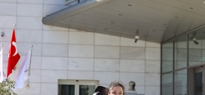 İzmir Ticaret Odası’na "kırmızı bayrak" gururu İzmir’in "engelsiz" odası