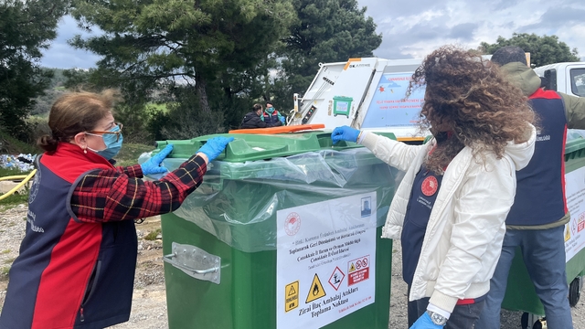 Çanakkale'de 500 bini aşkın zirai atık doğaya karışmadan bertaraf edildi