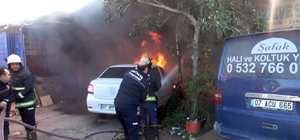 15 gün önce taşıdığı işyeri gözlerinin önünde küle döndü Motosiklet tamirhanesindeki yangında 4 motosiklet küle dönerken 20 milyonluk zarar oluştu