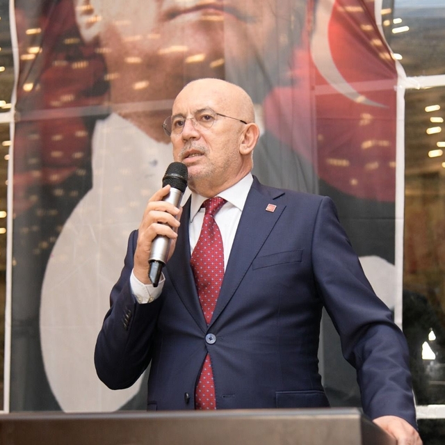 İzmir'de İZBETON soruşturmasında 9 şüpheli adliyeye sevk edildi
CHP Ankara...