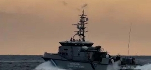 Türk balıkçı teknesini taciz eden Yunan unsurları, bölgeden uzaklaştırıldı