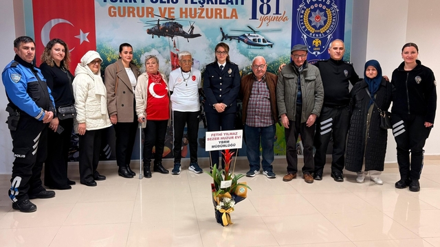 Huzurevi sakinlerinden emniyete anlamlı ziyaret