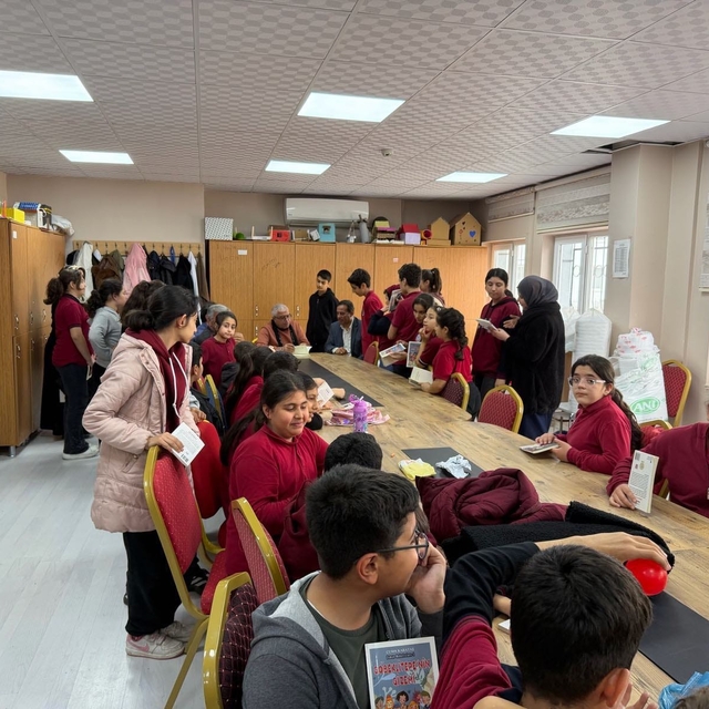 Yazar Cuma Karataş okurları ile buluştu