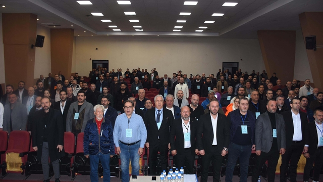 Altay mayısta kongreye gidecek