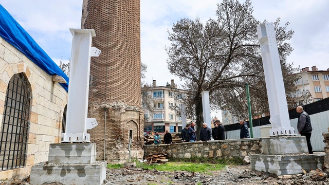 Sivas'taki 829 yıllık Ulu Cami'nin restorasyonu devam ediyor