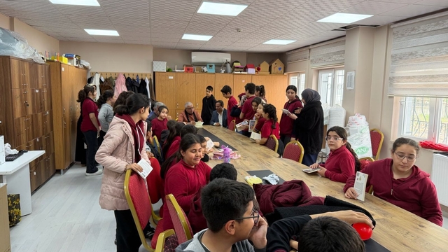 Yazar Cuma Karataş okurları ile buluştu