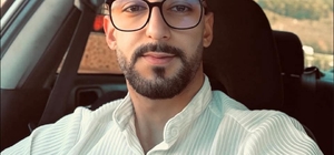 Minibüsle çarpışan motosikletin sürücüsü hayatını kaybetti