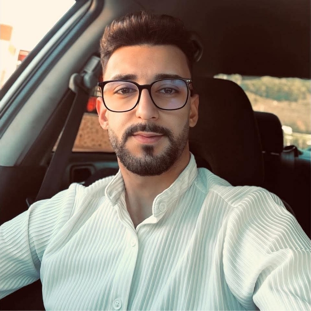 Minibüsle çarpışan motosikletin sürücüsü hayatını kaybetti