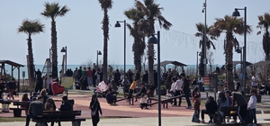 Hatay’da güneş yüzünü gösterdi, sahiller doldu