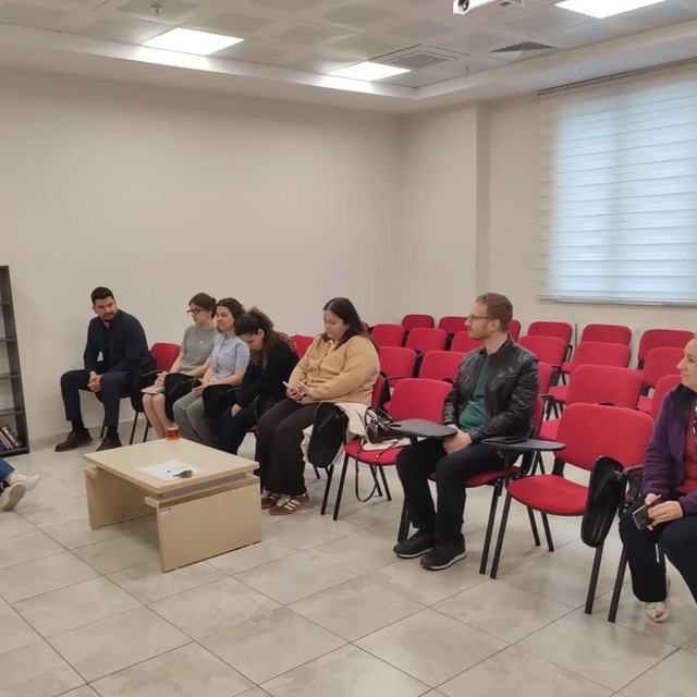 Karacasu Devlet Hastanesi'nde 'Çalışan Memnuniyet Toplantısı' gerçekleştiri...