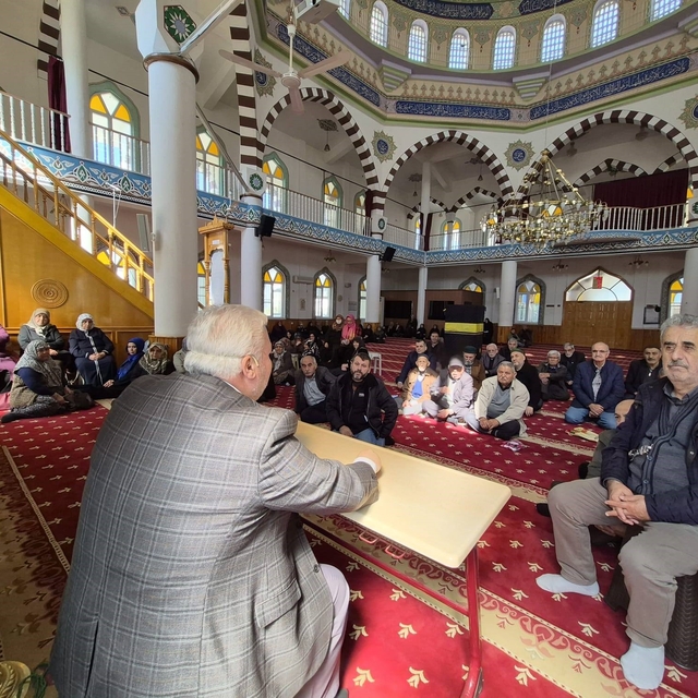 Efeler'de hacı adaylarına eğitim semineri verildi