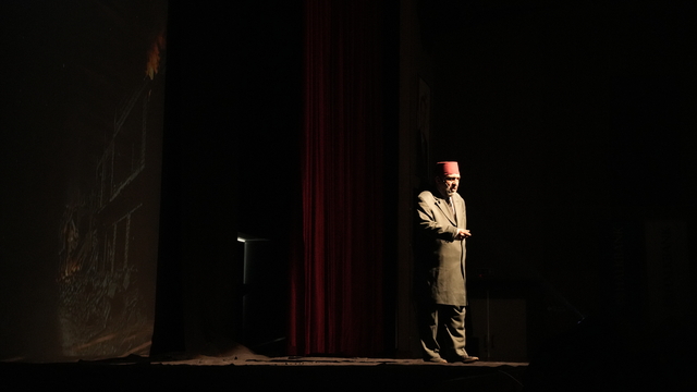 Türkiye turnesindeki "Firavunla Yüz Yüze" tiyatro oyunu Çanakkale'de sahnelendi