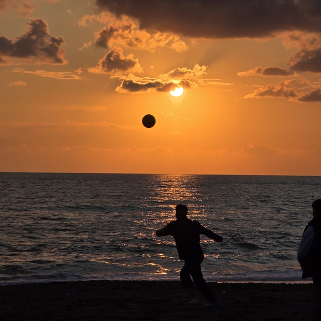 Hatay'da gün batımı kartpostallık görüntüler oluşturdu