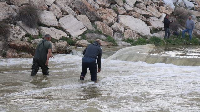 Kuraklıktan etkilenen Kufi Çayı'nın su seviyesi son yağışlarla yükseldi