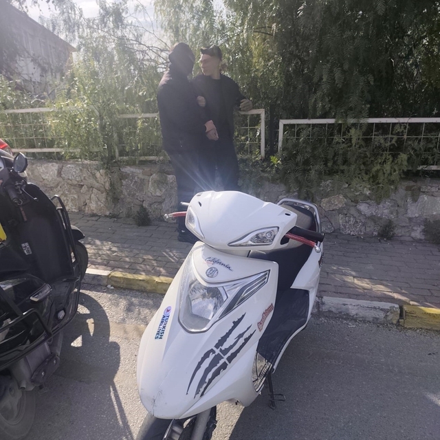 Dur ihtarına uymayıp kaçan motosikletli yayaya çarptı: 424 bin 500 bin TL c...