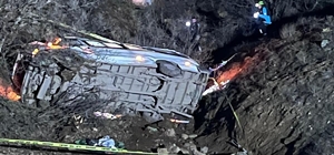 Malatya'da işçi servisi devrildi: 2 ölü, 10 yaralı