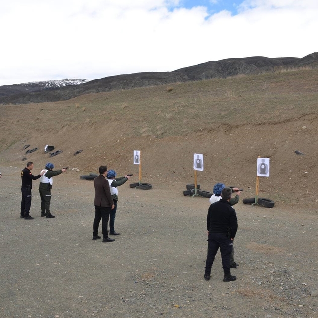 Erzincan'da orman personeline silah kullanımı ve bakımı eğitimi