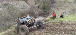 Bursa'da Off-Road yarışında takla attı...Nefes kesen anlar kamerada